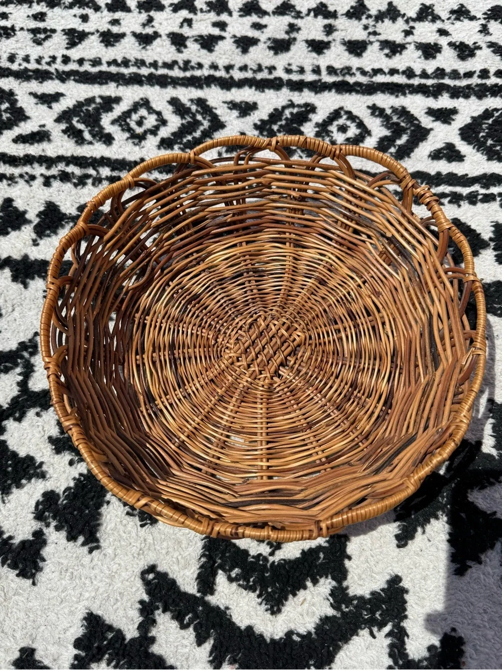 Woven Rattan Round Basket - Natural Brown